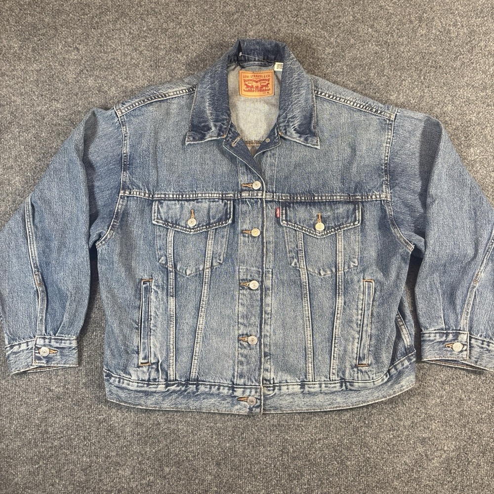 Levi Strauss & Co. Men's Blue Trucker Jacket Button Front Pockets XL NWOT